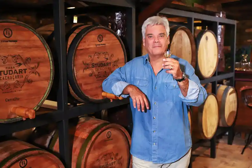 Hugo Studart, Mestre-Cachaceiro da Casa Studart: honrando quatro séculos de história.